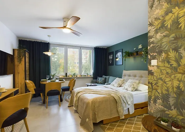 Atmospheric Studio For 3 People In Warsaw With Desk For Remote Work By Noclegi Renters